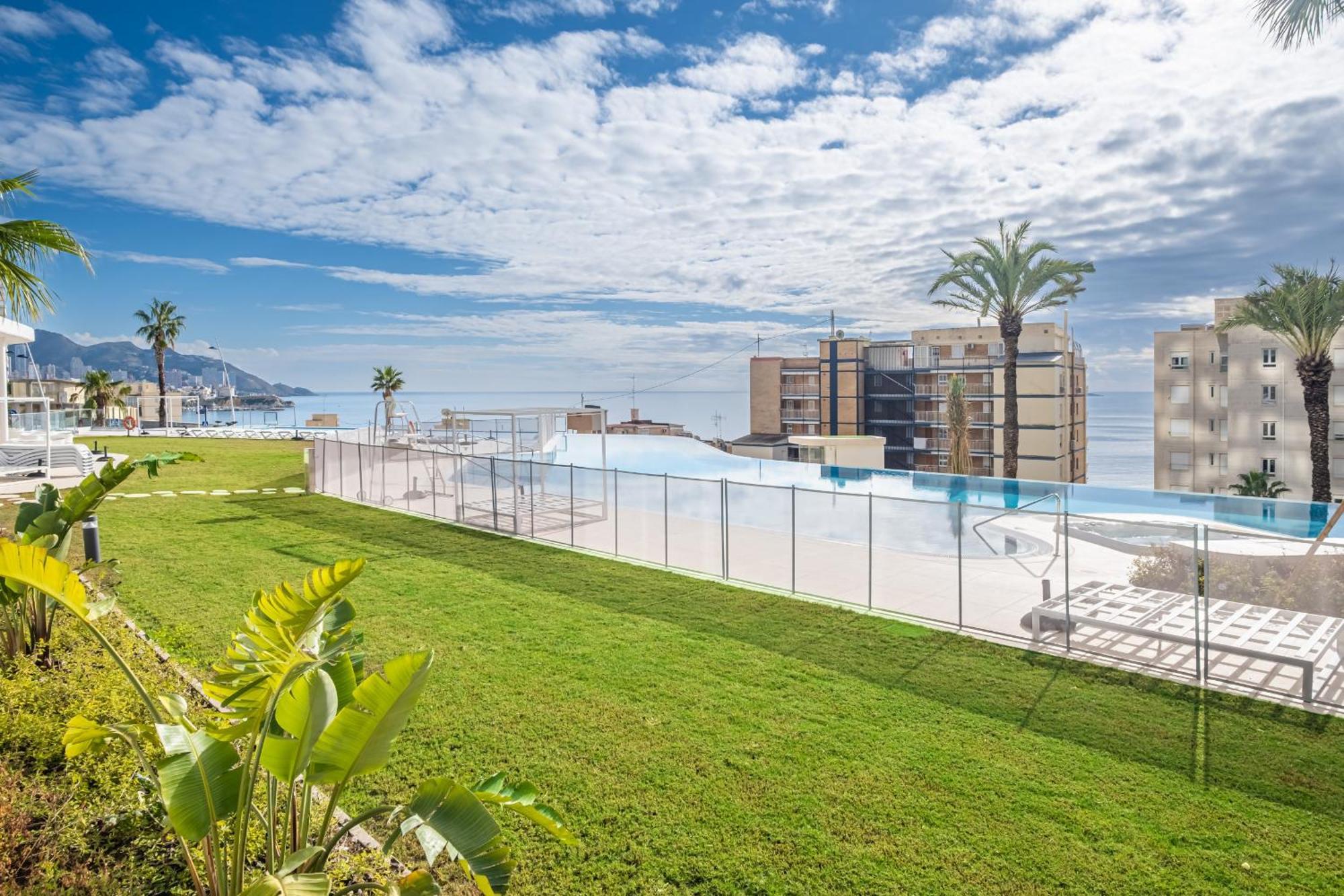 Sunset Cliffs Deluxe Apartment 6133 Poniente Beach Бенидорм Экстерьер фото